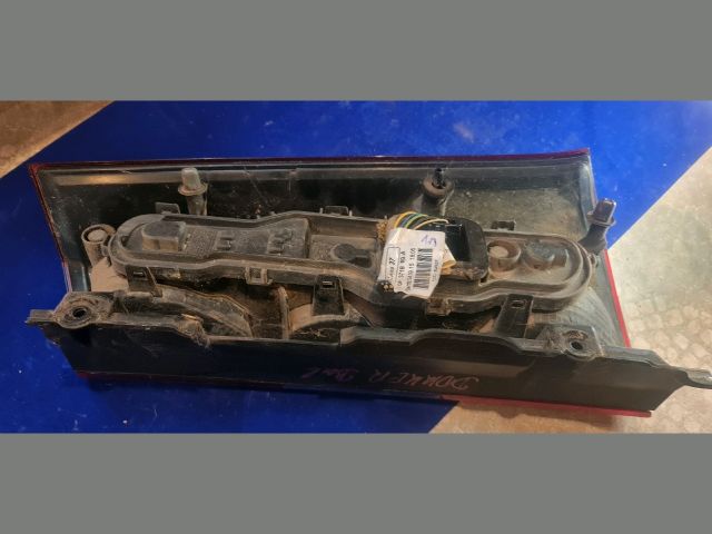 bontott DACIA DOKKER Bal Hátsó Lámpa