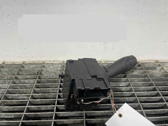 bontott DACIA DOKKER Bal Kormánykapcsoló Irányjelző