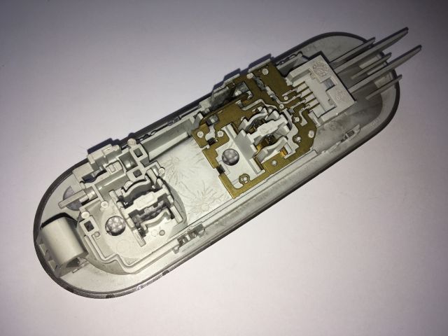 bontott DACIA DOKKER Beltér Világítás Első