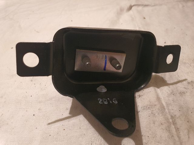 bontott DACIA DOKKER Csomagtérajtó Ütköző