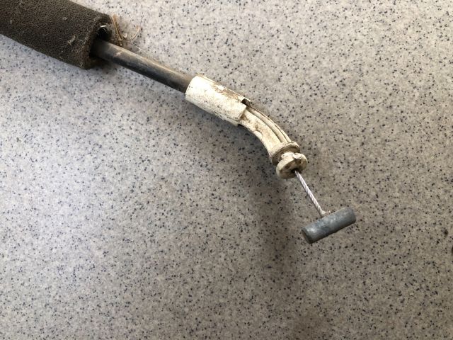 bontott DACIA DOKKER Csomagtérajtó Zárszerkezet