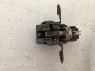 bontott DACIA DOKKER Csomagtérajtó Zárszerkezet