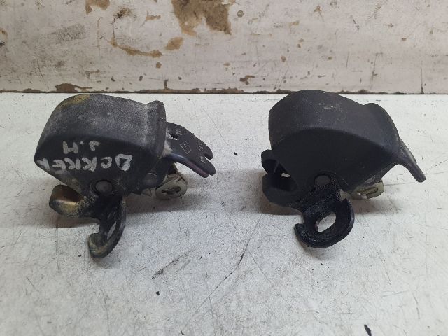 bontott DACIA DOKKER Csomagtérajtó Zárszerkezet