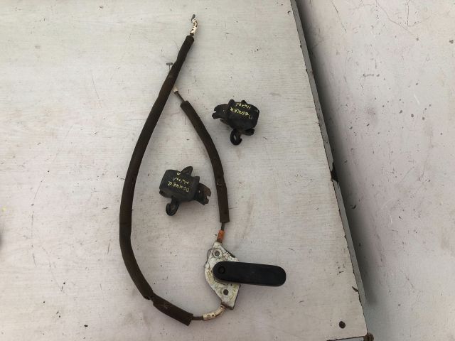 bontott DACIA DOKKER Csomagtérajtó Zárszerkezet