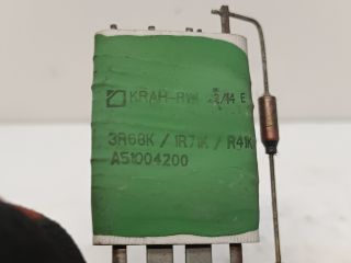 bontott DACIA DOKKER Előtét Ellenállás Fűtőmotor