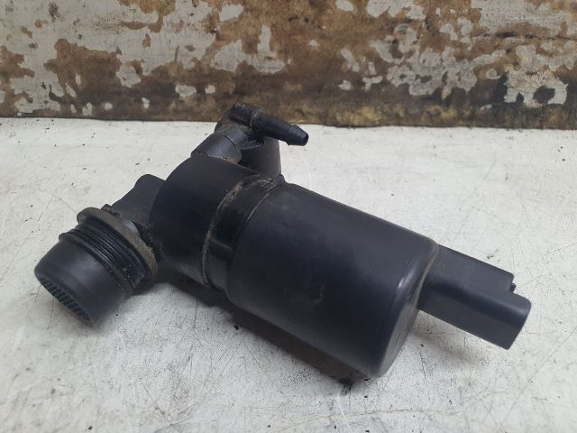 bontott DACIA DOKKER Első Ablakmosó Szivattyú