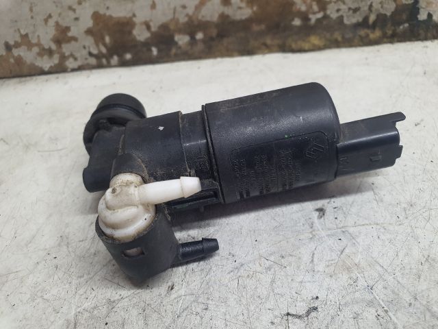 bontott DACIA DOKKER Első Ablakmosó Szivattyú