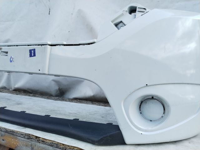 bontott DACIA DOKKER Első Lökhárító (Üresen)