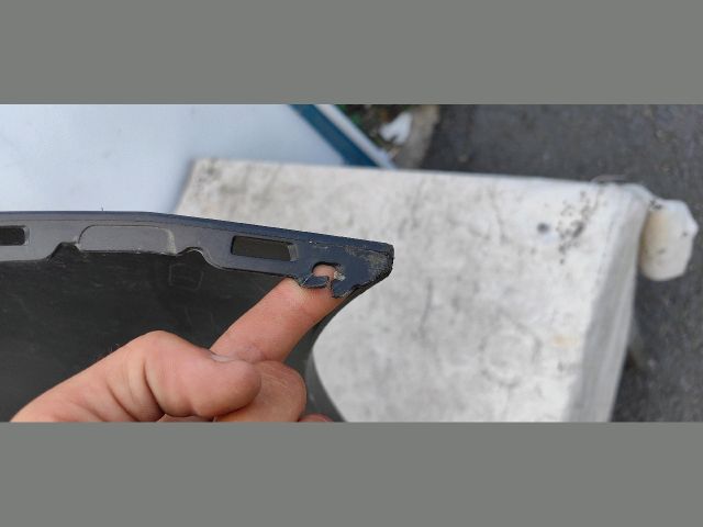 bontott DACIA DOKKER Első Lökhárító (Üresen)