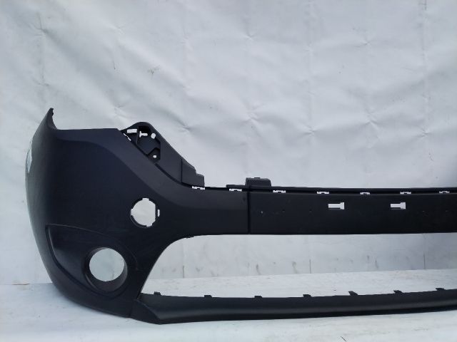 bontott DACIA DOKKER Első Lökhárító (Üresen)