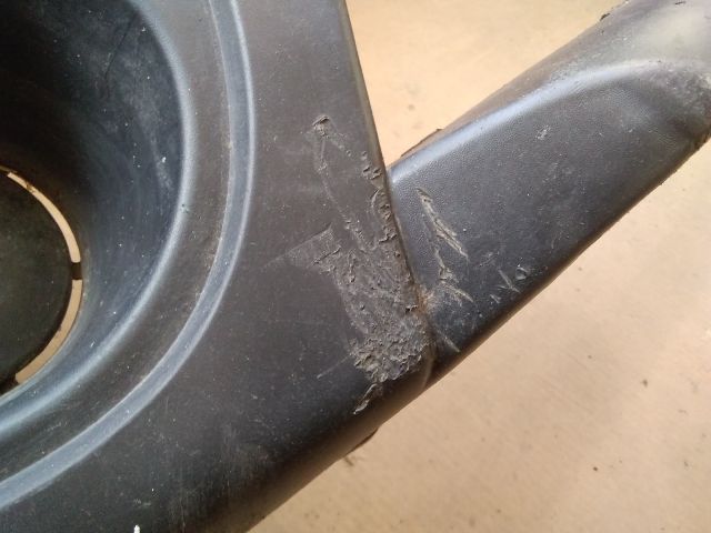 bontott DACIA DOKKER Első Lökhárító (Üresen)