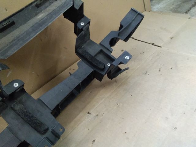 bontott DACIA DOKKER Első Ütközéscsillapító