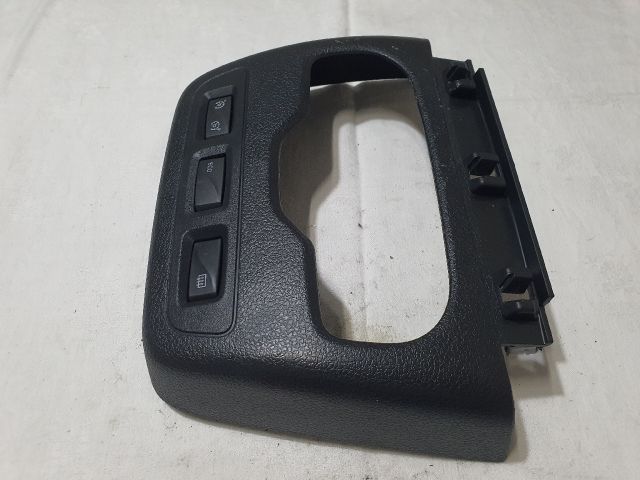 bontott DACIA DOKKER Fűtéskapcsoló Keret