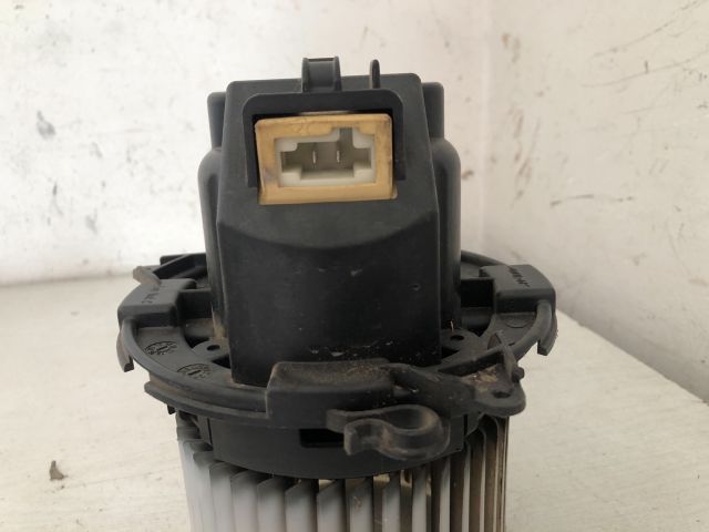 bontott DACIA DOKKER Fűtőmotor (Klímás)