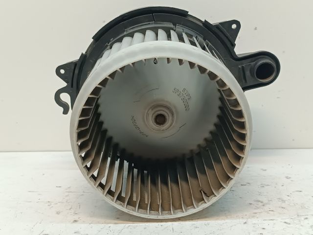 bontott DACIA DOKKER Fűtőmotor (Klímás)