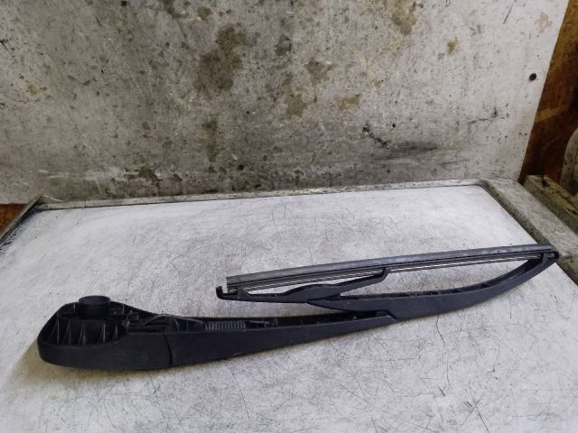 bontott DACIA DOKKER Hátsó Ablaktörlő Kar