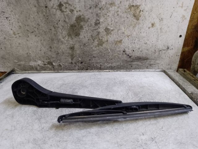 bontott DACIA DOKKER Hátsó Ablaktörlő Kar