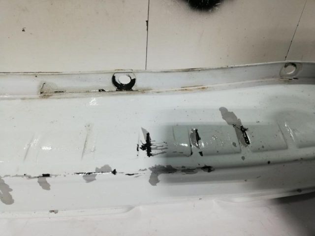 bontott DACIA DOKKER Hátsó Lökhárító (Üresen)