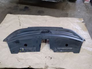 bontott DACIA DOKKER Hűtőrács