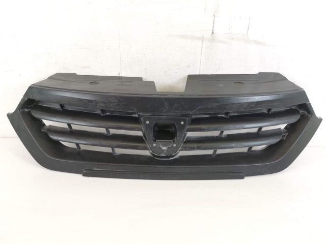 bontott DACIA DOKKER Hűtőrács