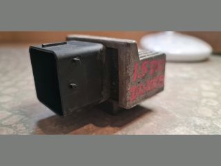 bontott DACIA DOKKER Izzító Relé