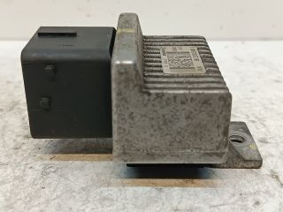 bontott DACIA DOKKER Izzító Relé