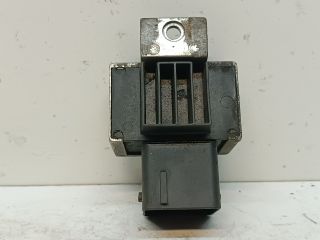 bontott DACIA DOKKER Izzító Relé