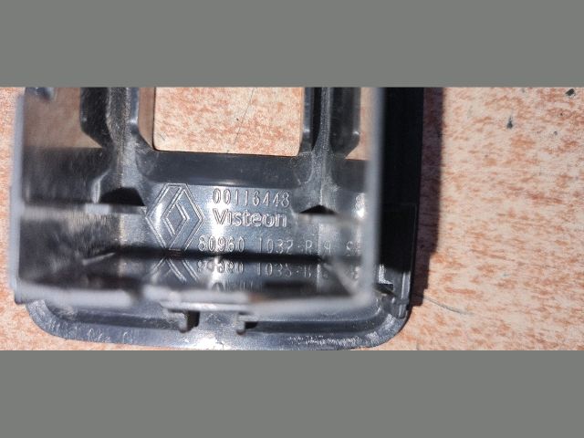 bontott DACIA DOKKER Jobb első Ablakemelő Kapcsoló