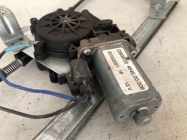 bontott DACIA DOKKER Jobb első Ablakemelő Szerkezet (Elektromos)