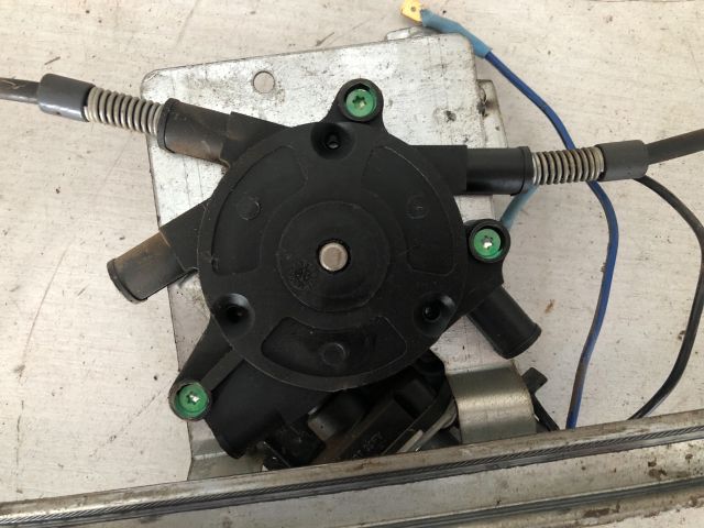 bontott DACIA DOKKER Jobb első Ablakemelő Szerkezet (Elektromos)