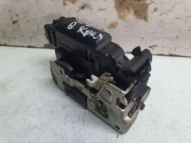 bontott DACIA DOKKER Jobb első Ajtózár