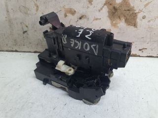 bontott DACIA DOKKER Jobb első Ajtózár