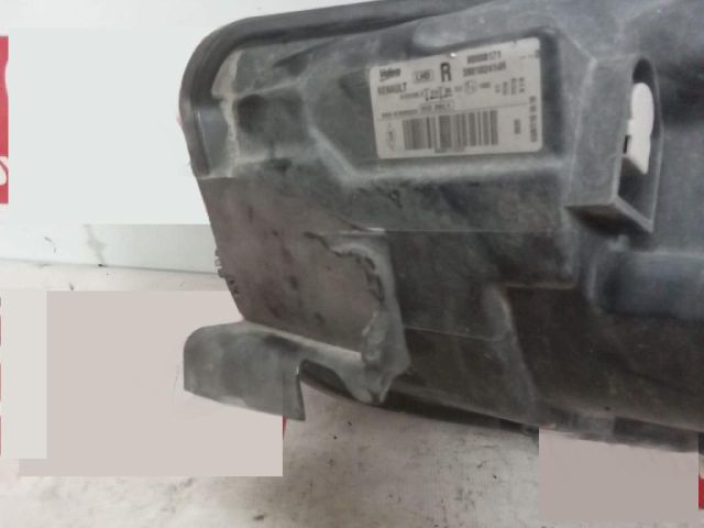 bontott DACIA DOKKER Jobb Fényszóró