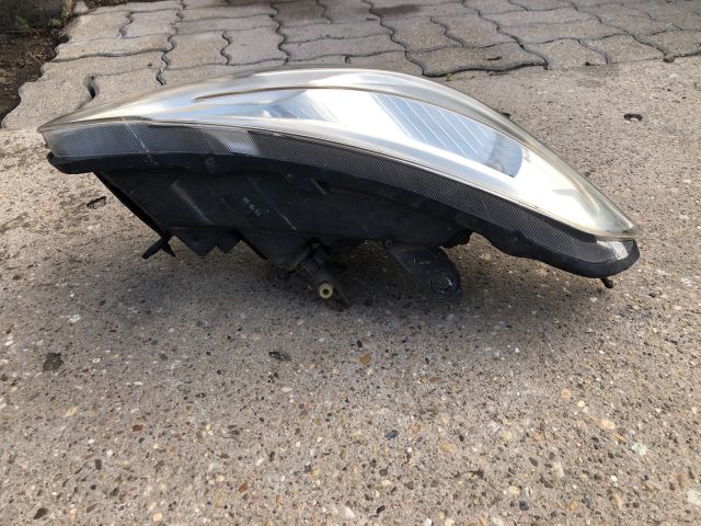 bontott DACIA DOKKER Jobb Fényszóró