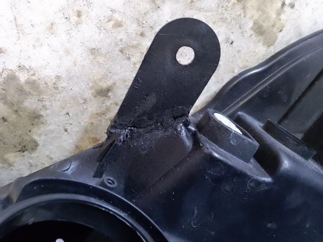 bontott DACIA DOKKER Jobb Fényszóró