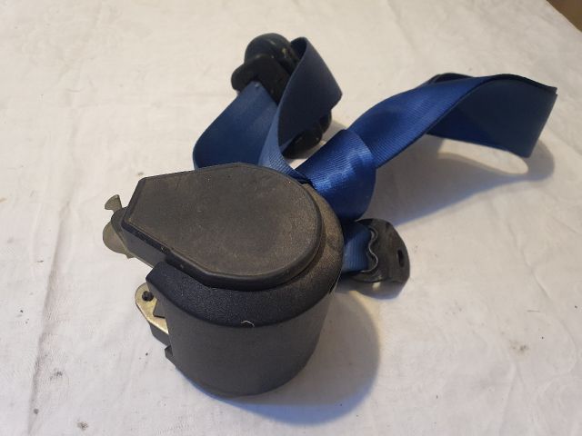 bontott DACIA DOKKER Jobb hátsó Biztonsági Öv