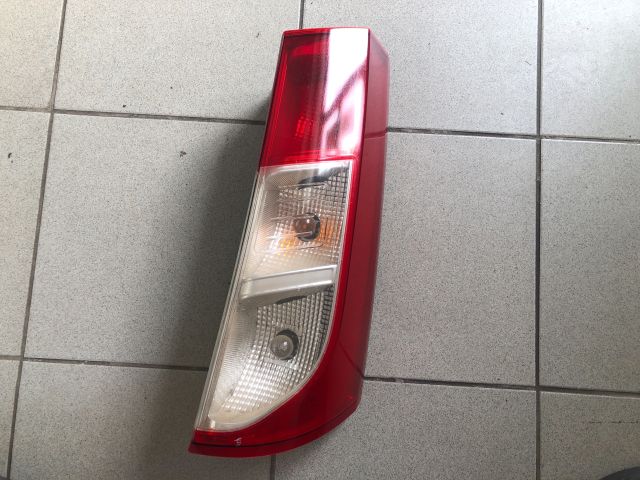 bontott DACIA DOKKER Jobb Hátsó Lámpa