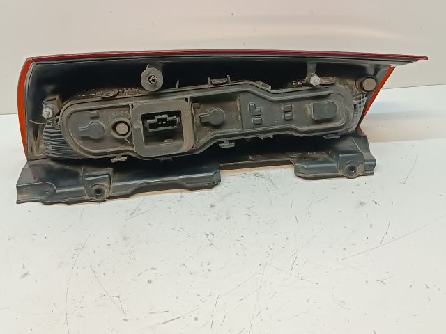 bontott DACIA DOKKER Jobb Hátsó Lámpa