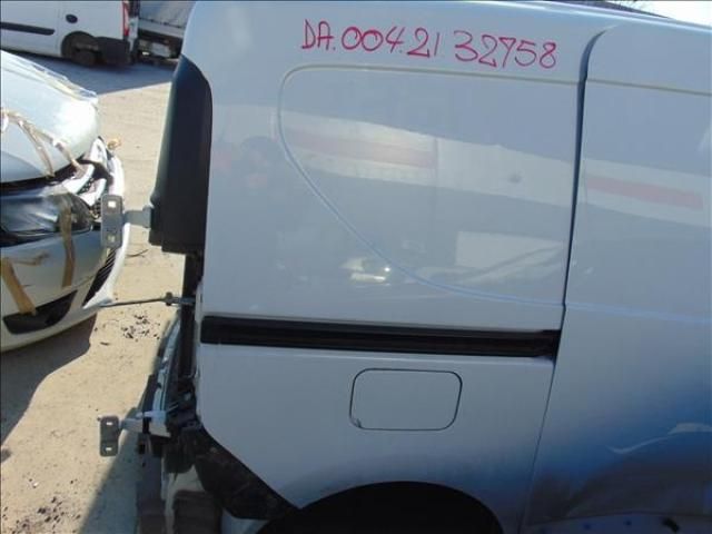 bontott DACIA DOKKER Jobb hátsó Sárvédő