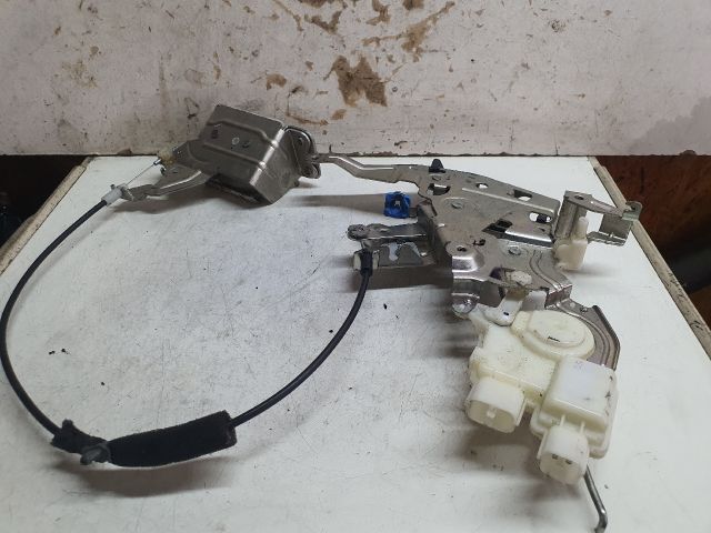 bontott DACIA DOKKER Jobb Tolóajtó Zárszerkezet