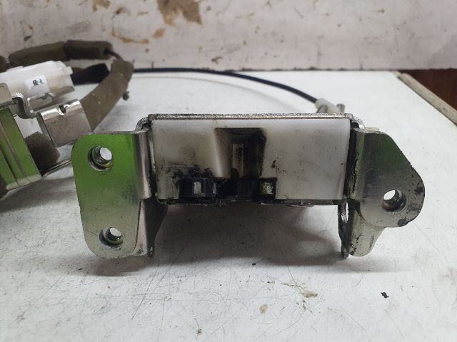 bontott DACIA DOKKER Jobb Tolóajtó Zárszerkezet