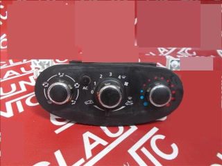 bontott DACIA DOKKER Klíma Kapcsoló