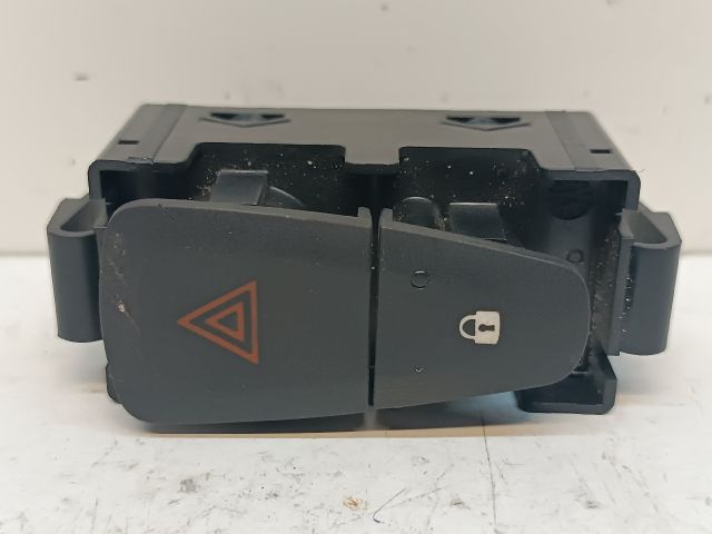 bontott DACIA DOKKER Kombinált Kapcsoló