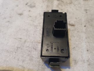 bontott DACIA DOKKER Kombinált Kapcsoló