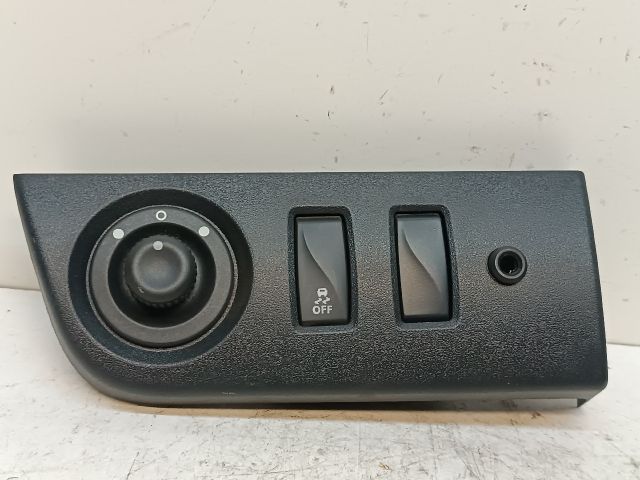 bontott DACIA DOKKER Kombinált Kapcsoló