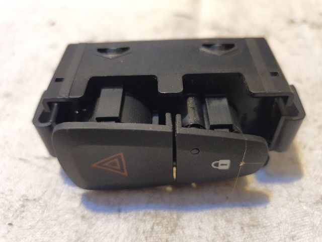 bontott DACIA DOKKER Kombinált Kapcsoló