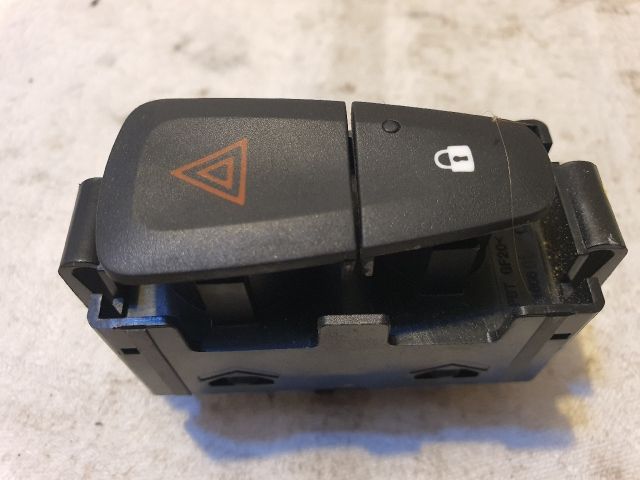 bontott DACIA DOKKER Kombinált Kapcsoló