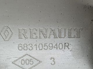 bontott DACIA DOKKER Középső Műszerfal Díszléc