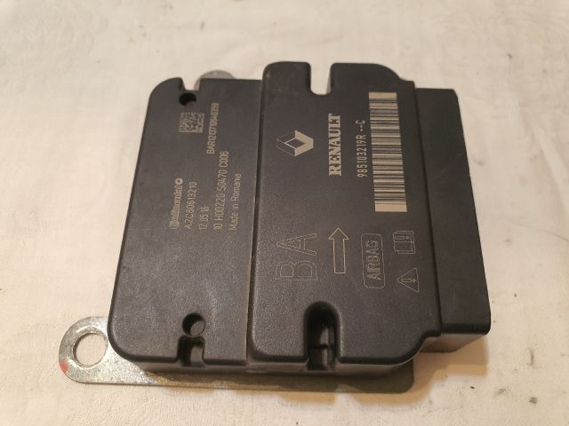 bontott DACIA DOKKER Légzsák Elektronika