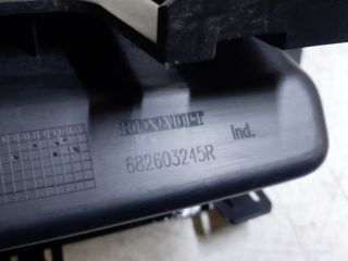 bontott DACIA DOKKER Rádió / CD Keret